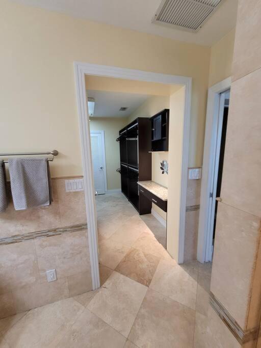 #1 Fort Lauderdale House - Heated Salt Water Pool - Private Oasis-Updated Gorgeous 3Br 3Ba - Las Olas المظهر الخارجي الصورة