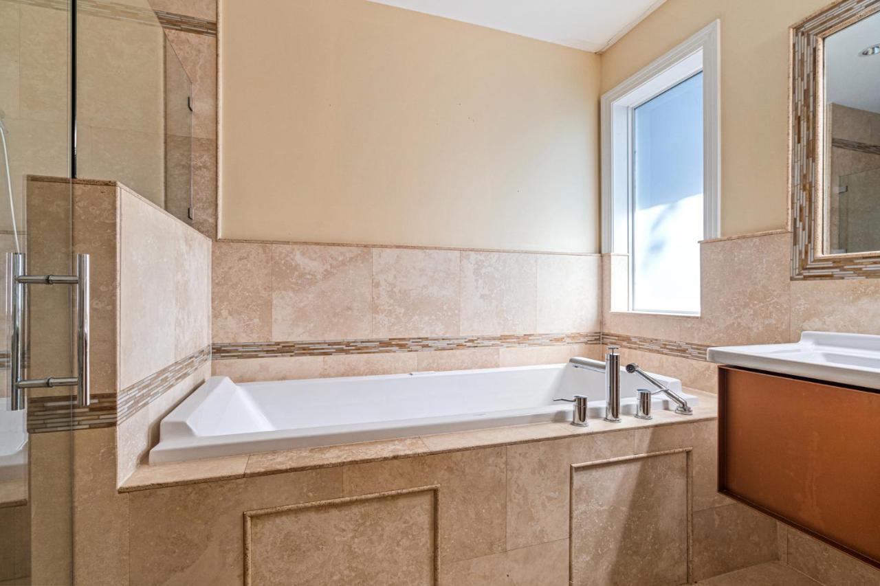 #1 Fort Lauderdale House - Heated Salt Water Pool - Private Oasis-Updated Gorgeous 3Br 3Ba - Las Olas المظهر الخارجي الصورة